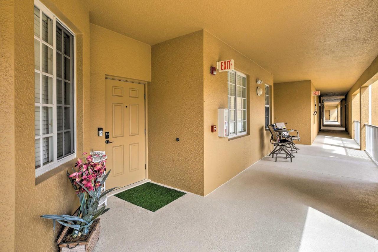 Fort Myers Condo In Gated Country Club With Pool! Exterior photo